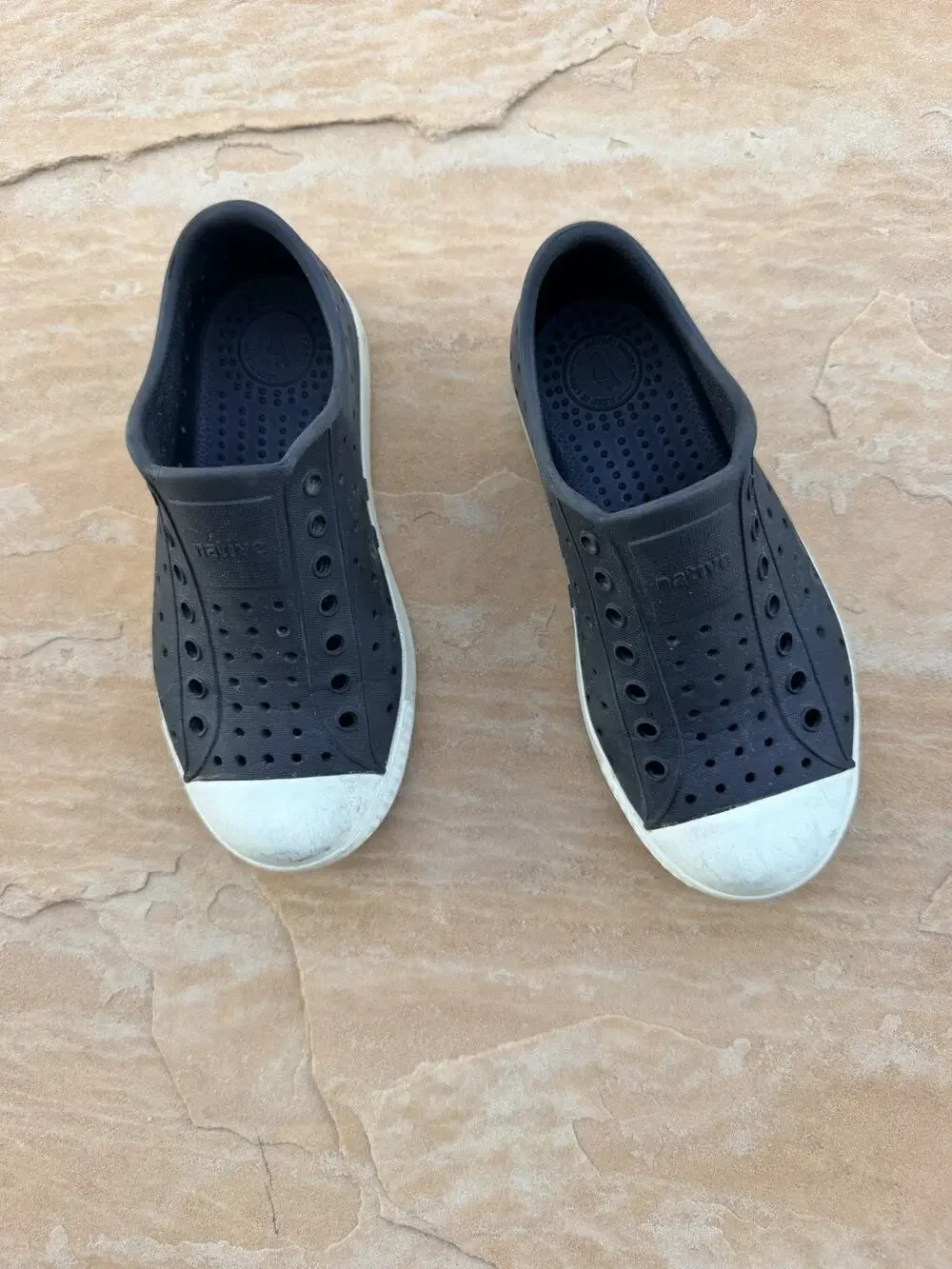 Native Jefferson Kids Casual Slip On Water Shoes Black Size C12 JK